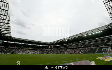 Fußball - Sky Bet Championship - MK Dons / Birmingham City - Stadion:mk. Allgemeine Ansicht während des Spiels Stockfoto