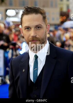 Tom Hardy bei der Legend-Weltpremiere am Odeon Leicester Square, London. Stockfoto