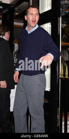 Capital FM zu helfen, eine Charity-Auktion in London Kind & Abendessen - Dover Street Restaurant Stockfoto