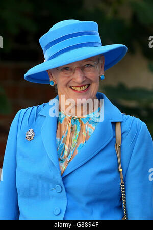 Königin Margrethe II. von Dänemark präsentiert Buffs statue Stockfoto