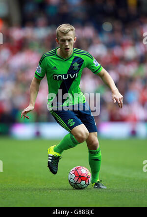 Fußball - Barclays Premier League - West Bromwich Albion gegen Southampton - The Hawthorns. James ward-Prowse von Southampton während des Spiels der Barclays Premier League im Hawthorns, West Bromwich. Stockfoto