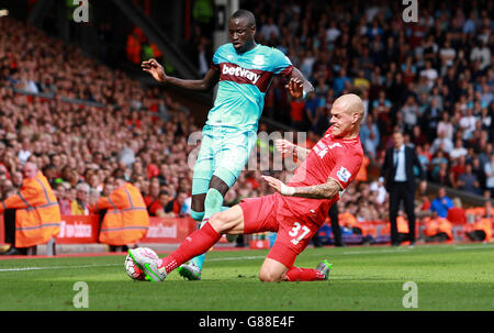 Fußball - Barclays Premier League - Liverpool gegen West Ham United - Anfield Road Stockfoto