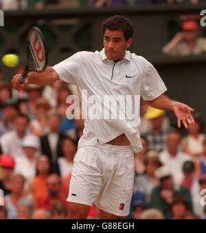 Tennis - Wimbledon Championships - Herren-Finale - Pete Sampras V Cedric Pioline Stockfoto