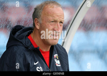 Fußball - Sky Bet League One - Scunthorpe United / Coventry City - Glanford Park. Steve Ogrizovic, Torwarttrainer Von Coventry City Stockfoto