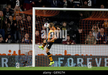 Fußball - Capital One Cup - Dritte Runde - Hull City / Swansea City - KC Stadium. David Meyler von Hull City erzielt das Eröffnungstreffer beim dritten Spiel des Capital One Cup im KC Stadium, Hull. Stockfoto