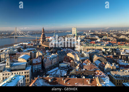 Lettlands Hauptstadt - Riga aus der Vogelperspektive Stockfoto