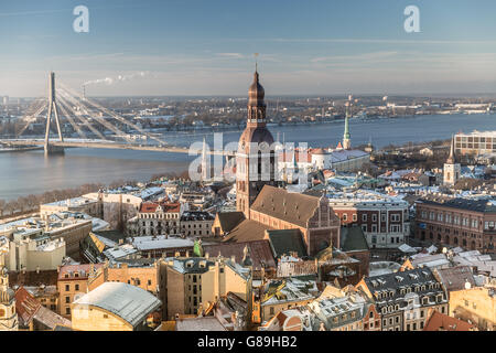 Lettlands Hauptstadt - Riga aus der Vogelperspektive Stockfoto