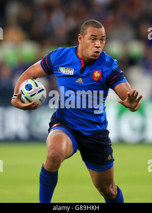 Der Franzose Gael Fickou beim Rugby-Weltcup-Spiel im Olympiastadion in London. DRÜCKEN SIE VERBANDSFOTO. Bilddatum: Mittwoch, 23. September 2015. Siehe PA Story RUGBYU France. Bildnachweis sollte lauten: Mike Egerton/PA Wire. Stockfoto