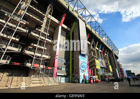 Rugby Union - Rugby-Weltmeisterschaft 2015 - Pool A - England gegen Wales - Twickenham Stadium. Eine allgemeine Ansicht des Twickenham Stadions Stockfoto