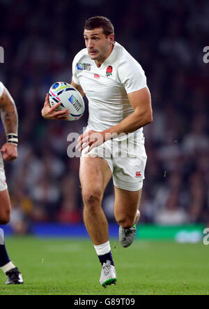 Der englische Jonny May in Aktion während des WM-Spiels im Twickenham Stadium, London. Stockfoto