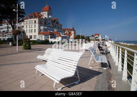 Strandpromenade, Ostsee resort Grenzziehung, Mecklenburg-Vorpommern, PublicGround Stockfoto