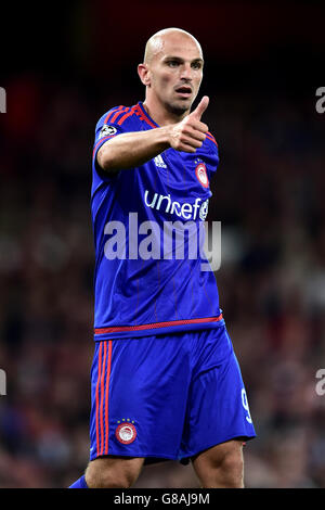 Fußball - UEFA Champions League - Gruppe F - Arsenal V Olympiakos Piräus - Emirates Stadium Stockfoto