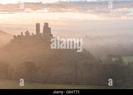 Corfe Castle Morgen Stockfoto