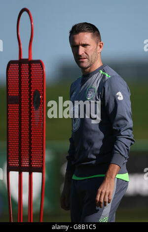 Fußball - UEFA Euro 2016 - Qualifikation - Gruppe D - Republik Irland - Deutschland - Trainingssitzung der Republik Irland - FAI N... Robbie Keane, Irlands Republik, während einer Trainingseinheit im FAI National Training Center, Dublin. Stockfoto