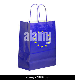 Einkaufen, Handel mit Europa-Konzept. Tasche, isoliert auf weiss mit EU-Flagge. Stockfoto