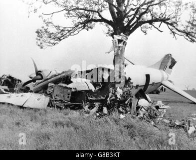 Katastrophen und Unfälle - RAF Flugzeug und zivile Flugzeuge abstürzen - Immingham, Lincolnshire Stockfoto