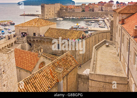 Dach-Draufsicht der Hafen Dubrovnik Kroatien Stockfoto