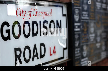 Fußball - Barclays Premier League - Everton gegen Liverpool - Goodison Park. Ein allgemeiner Blick auf eine Goodison Road, Straßenschild vor dem Goodison Park Stockfoto