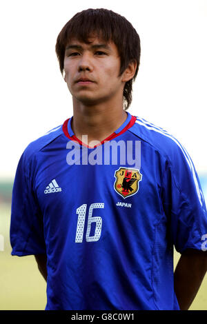 Fußball - Toulon-Turnier 2005 - Gruppe A - Japan gegen Mexiko - Stade Mayol. Hiroyuki Taniguchi, Japan Stockfoto