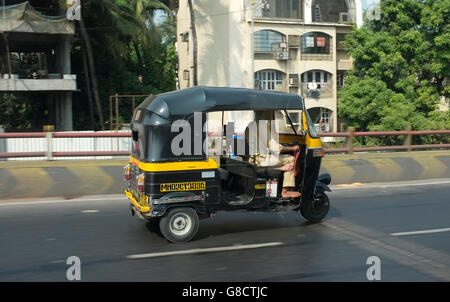 Auto-rikscha/Auto rickshaws in Mumbai, Maharashtra, Indien Stockfoto