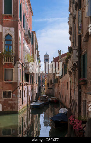 Rio di San Polo von der Ponte Bernardo, San Polo, Venedig, Italien Stockfoto