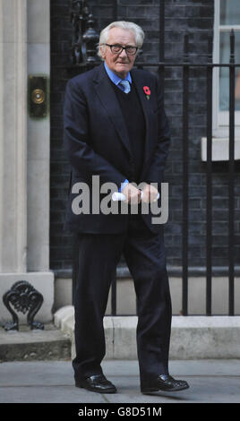 Der konservative Lord Michael Heseltine, Mitglied des Oberhauses, verlässt 10 Downing Street, London. Stockfoto