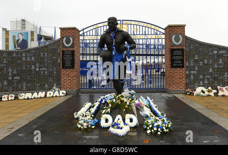 Fußball - Howard Kendall Beerdigung Stockfoto