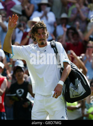 Tennis - Wimbledon Championships 2005 - Herren zweite Runde - Marat Safin V Mark Philippoussis - All England Club Stockfoto