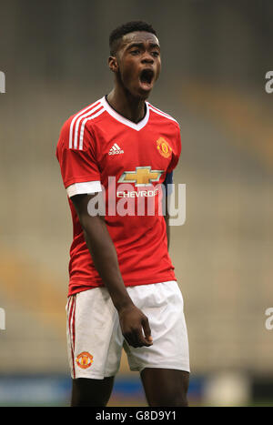 Fußball - UEFA Youth League - Gruppe A - Manchester United / CSKA Moskau - Leigh Sports Village. Axel Tuanzebes von Manchester United Stockfoto