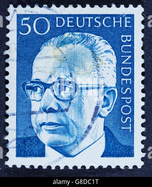 Deutschland - ca. 1971: Briefmarke gedruckt in DDR zeigt Präsident Gustav Heinemann Stockfoto