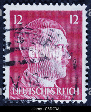 Deutschland - ca. 1941: ein Stempel im nationalsozialistischen Deutschland bedruckt zeigt Porträt von Adolf Hitler, Serie, ca. 1941 Stockfoto