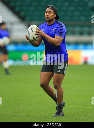 Rugby Union - Rugby World Cup 2015 - New Zealand Captains Run - Twickenham Stadium. Julian Savea aus Neuseeland während des Captain's Run im Twickenham Stadium, London. Stockfoto