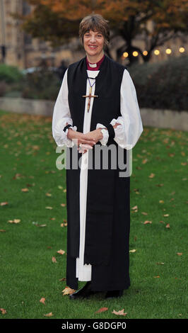 Erste weibliche Bischof im House Of Lords zu sitzen Stockfoto