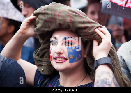 London, UK. 28. Juni 2016. Britische Bürger protestieren auf dem Trafalgar Square gegen die Ergebnisse der Referenden Großbritannien aus der EU. Bildnachweis: Melinda Nagy/Alamy Live-Nachrichten Stockfoto