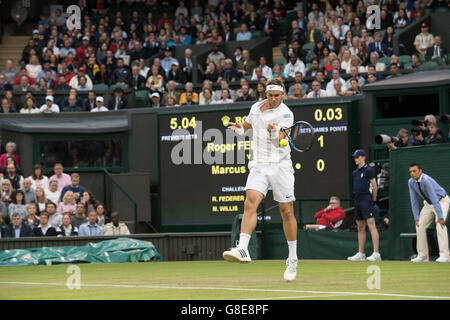 London, Vereinigtes Königreich. 29. Juni 2016. London, UK. 29. Juni 2016.  Wimbledon Tennis-Meisterschaften 2016 statt in The All England Lawn Tennis and Croquet Club, London, England, UK.   Roger Federer (SUI) [1} V Marcus Willis (GBR) auf dem Centre Court. Im Bild:-Marcus Willis. Bildnachweis: Duncan Grove/Alamy Live-Nachrichten Stockfoto