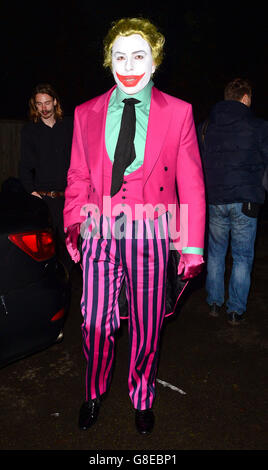 Jonathan Ross halloween Party - London. David Walliams kommt zu einer halloween-Party, die von Jonathan Ross in seinem Haus im Norden Londons veranstaltet wird. Stockfoto