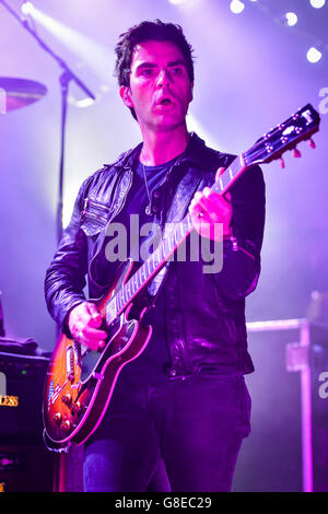 Die Stereophonics treten im Rahmen der Radio X Road Trip Tour durch Großbritannien auf der Bühne der O2 Academy in Bristol auf. Stockfoto