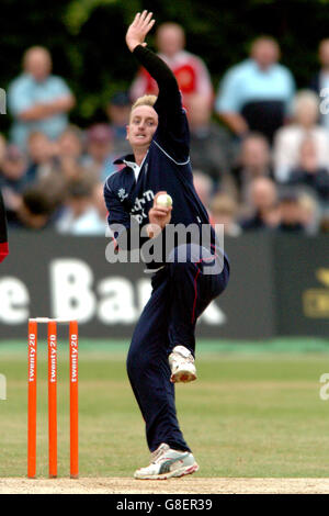 Cricket - Twenty20 Cup - Kent Spitfire gegen Middlesex Crusaders - St. Lawrence Ground. Scott Styris, Middlesex Crusaders Stockfoto