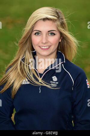 Der britische Amber Hill, der während der Ankündigung des britischen Teams der Olympischen Vereinigung im Bisham Abbey National Sports Center im Women's Skeet antritt. Stockfoto