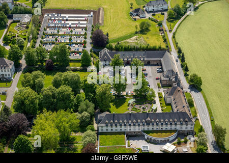 Luftaufnahme, Kloster Grafschaft, Fachkrankenhaus, Lungenklinik, Borromäerinnen, Barmherzigen Schwestern von St. Karl Borromäus, Stockfoto