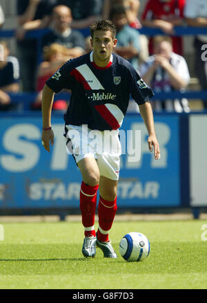 Fußball - freundlich - Telford United / West Bromwich Albion - New Bucks Head. Darren Carter von West Bromwich Albion Stockfoto