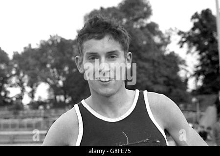 Der britische 5,000-Meter-Läufer Ian Stewart, der bei den Olympischen Spielen 1972 in München laufen soll. Stockfoto