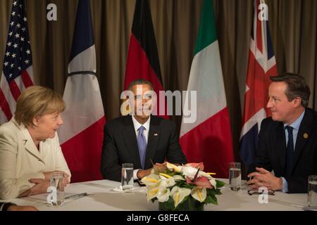 Bundeskanzlerin Angela Merkel, US-Präsident Barack Obama und Premierminister David Cameron bei einem Treffen beim G20-Gipfel der Staats- und Regierungschefs der Türkei in Antalya, Türkei. Stockfoto