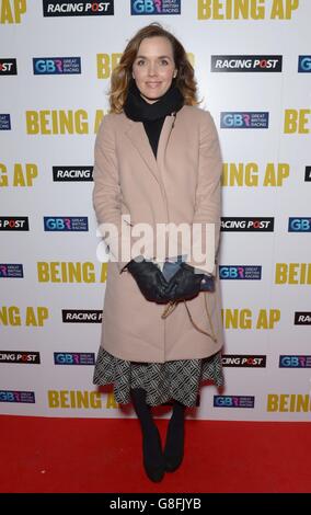 Being AP-Gala-Vorführung - London. Victoria Pendleton bei der Being AP Gala-Vorführung im Millbank Tower, London. Stockfoto