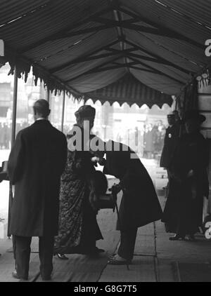 Queen Mary und Prinz von Wales - Bartholomäus Krankenhaus Stockfoto