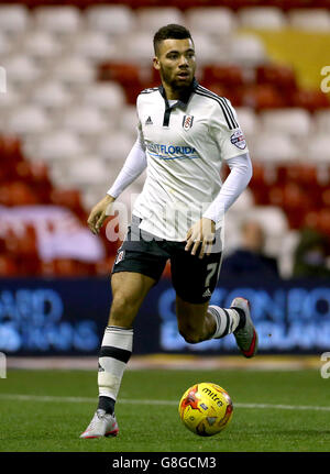 Nottingham Forest gegen Fulham - Sky Bet Championship - City Ground. Fulhams Ryan Fredericks Stockfoto