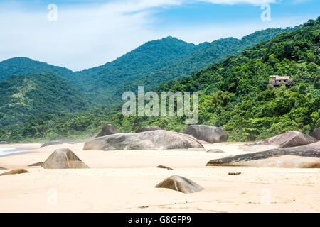 Strand in Trinidad - Paraty, Bundesstaat Rio De Janeiro, Brasilien Stockfoto