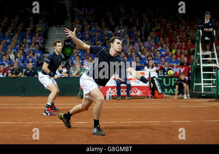 Der britische Jamie Murray in Aktion am zweiten Tag des Davis Cup Finales im Flanders Expo Center in Gent. Stockfoto