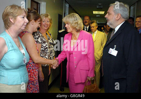 Prince Of Wales & Herzogin von Cornwall - Wales-Besuch Stockfoto