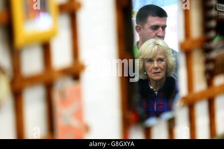 Königlicher Besuch in Emmaus Dorf Carlton Stockfoto